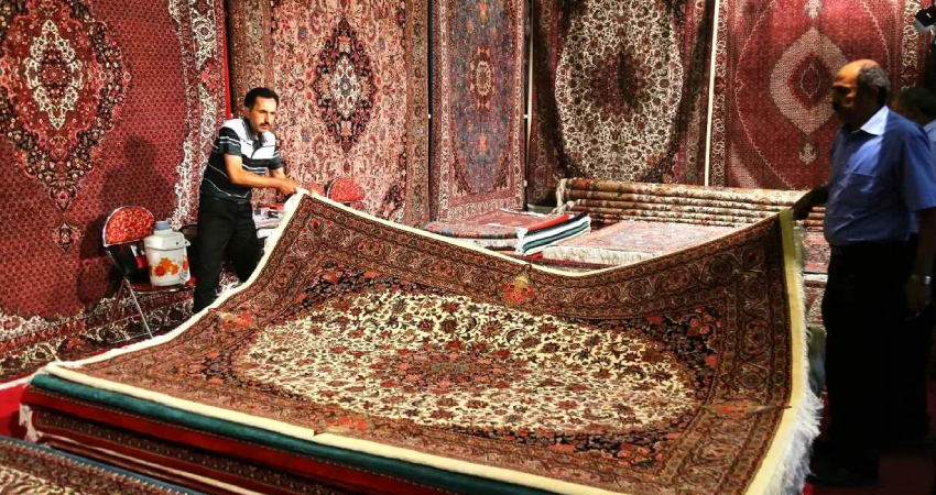 دلایل شهرت بازار فرش کاشان